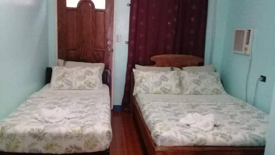 Florabells Iraya Guest House - Batanes バスコ エクステリア 写真
